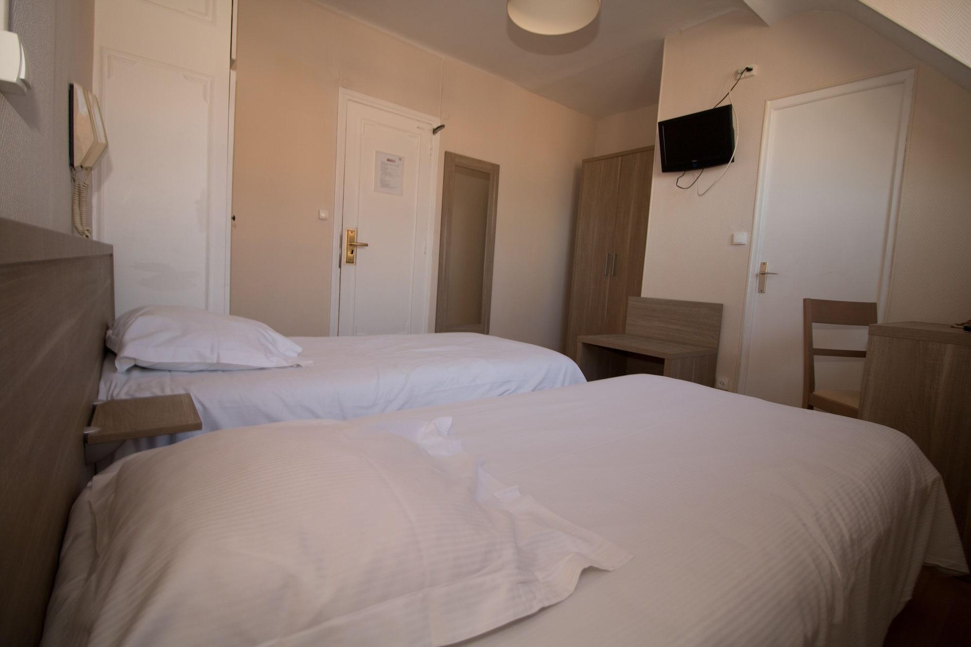Hotel Pacific กาเลส์ ภายนอก รูปภาพ